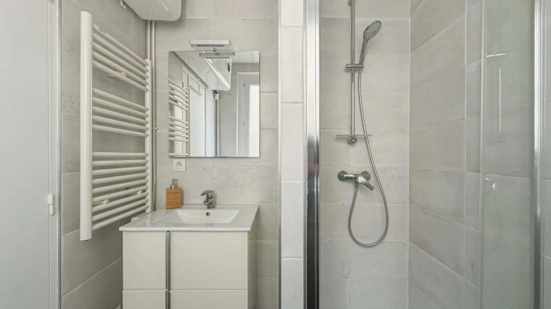 Flexliving - Whole - Caulaincourt